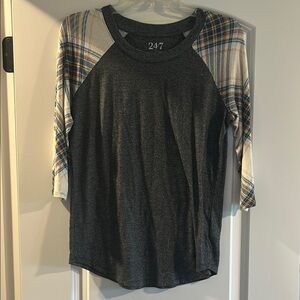 24/7 Maurice’s 3/4 Sleeve Tee